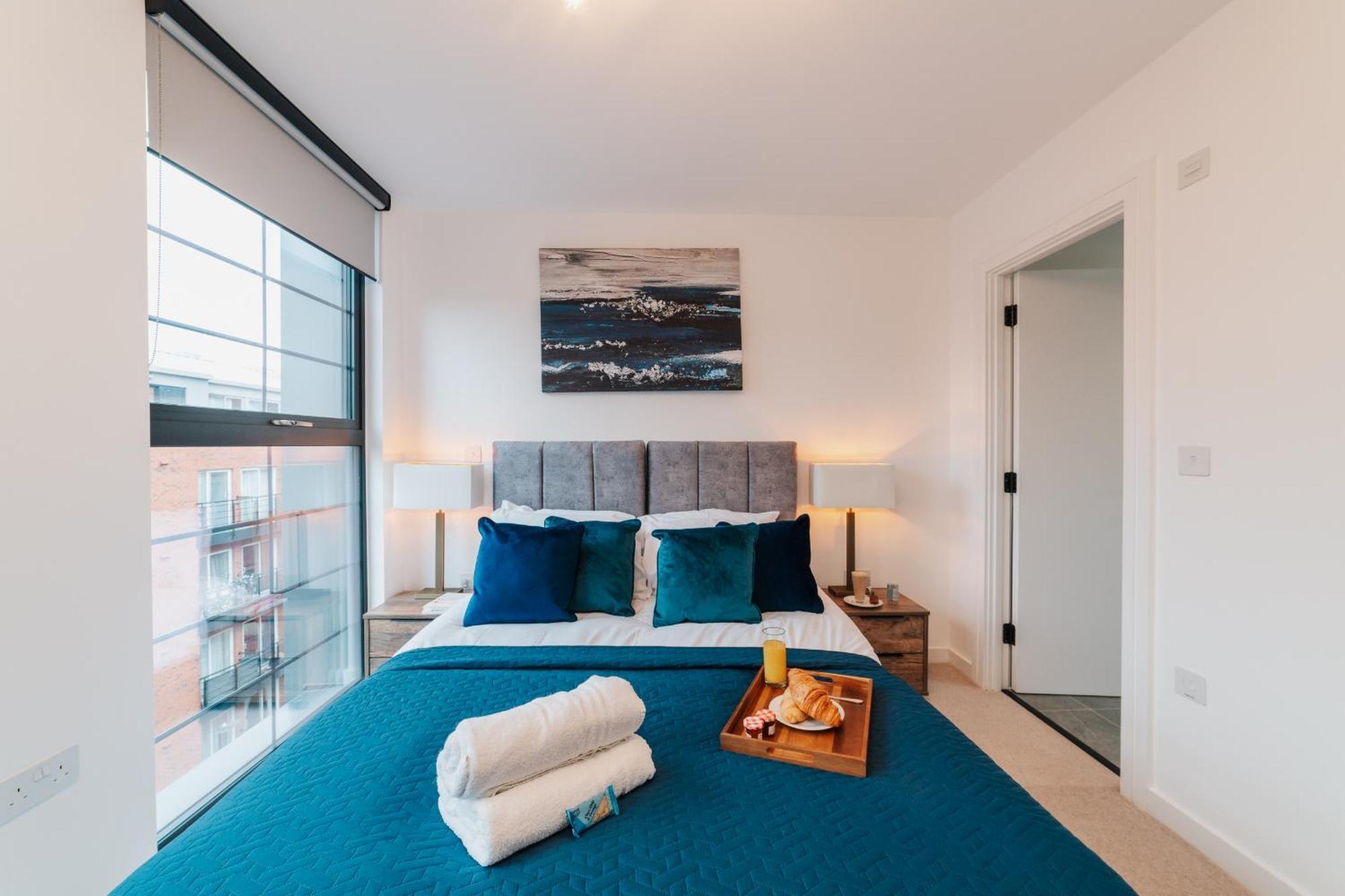 Luxury City & Canal View Stylish Pad, Family, Contractors, Fast Wifi 伯明翰 外观 照片